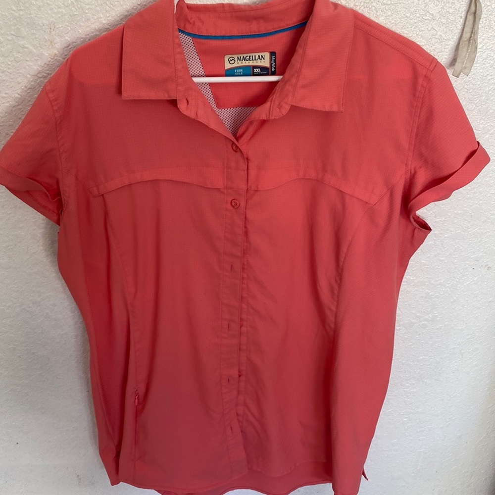 Magellan Women’s shirt